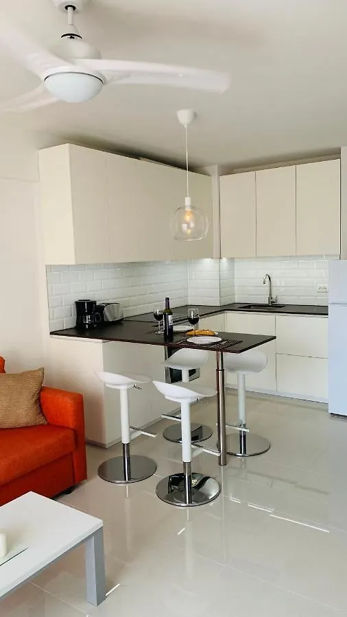 Playa La Arena Apartment By The Beach Puerto de Santiago
