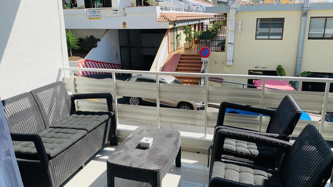 Playa La Arena Apartment By The Beach Puerto de Santiago  Spanje